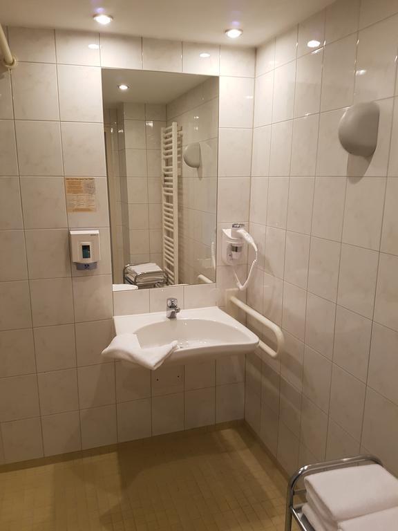 Hotel Restaurant Anders Schwarzenbruck Εξωτερικό φωτογραφία